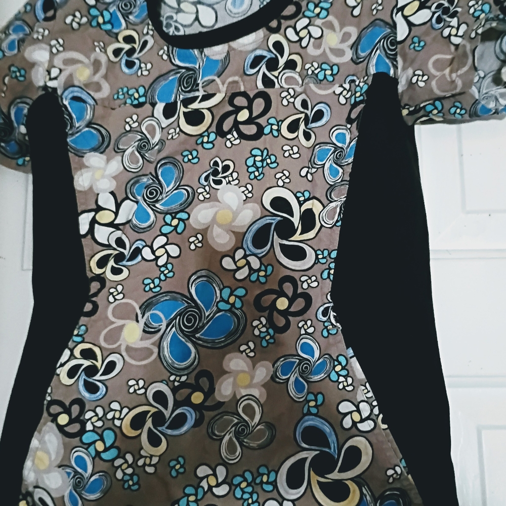 Cherokee Multicolor Floral Scrub Top